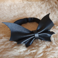 Vampire bow tie